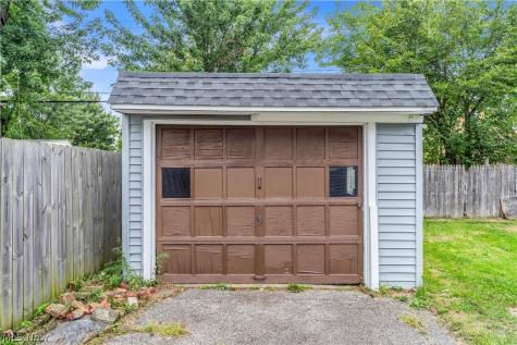3878 W 137th Street Cleveland OH 44111