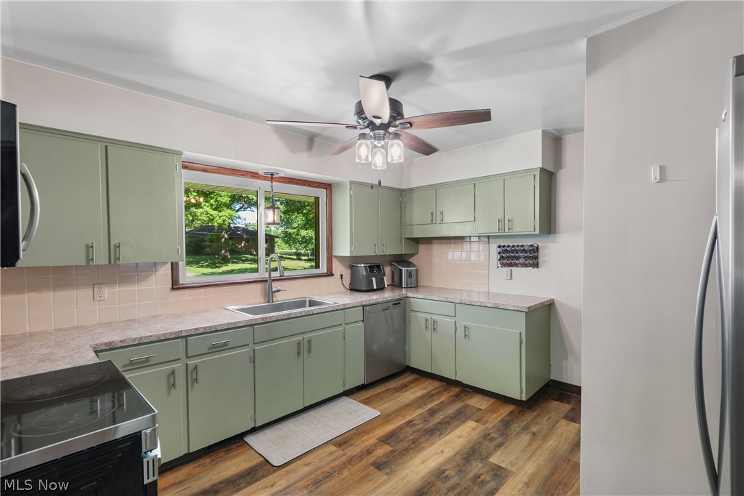 3321 Rowena Street Coventry OH 44203