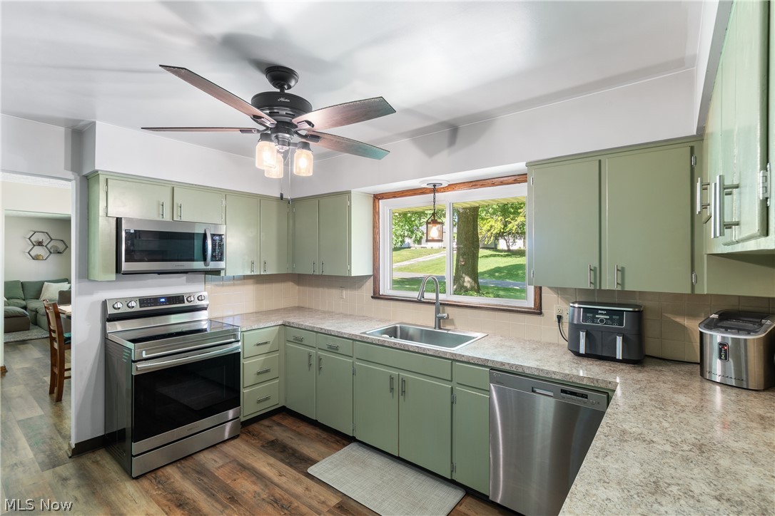 3321 Rowena Street Coventry OH 44203