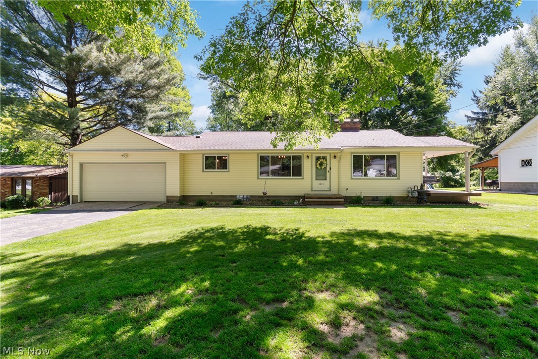 3321 Rowena Street Coventry OH 44203