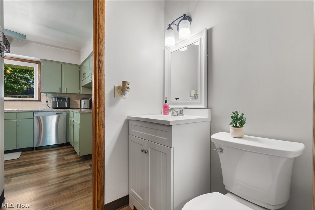 3321 Rowena Street Coventry OH 44203