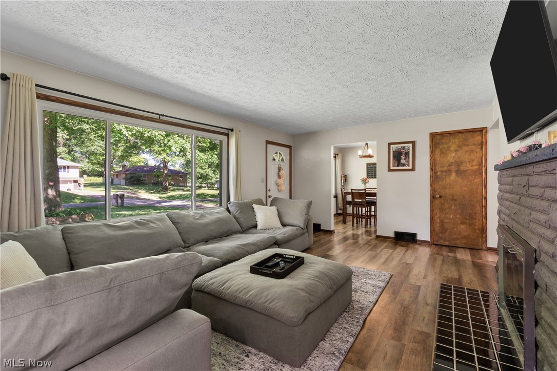 3321 Rowena Street Coventry OH 44203