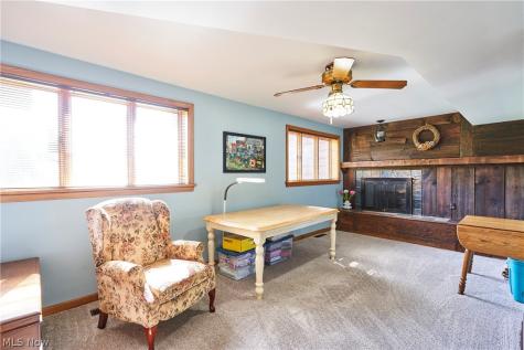 1594 Karl Drive Copley OH 44321