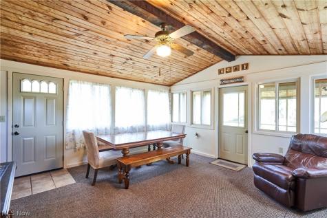 1594 Karl Drive Copley OH 44321