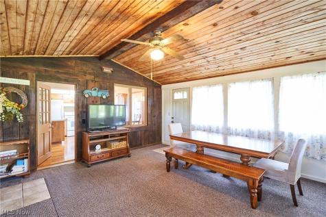1594 Karl Drive Copley OH 44321