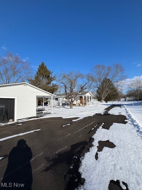 2747 Barclay Messerly Road Southington OH 44470
