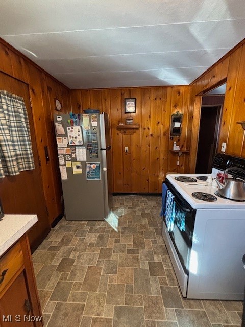 2747 Barclay Messerly Road Southington OH 44470