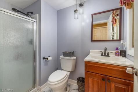 709 Oakhurst Drive Amherst OH 44001