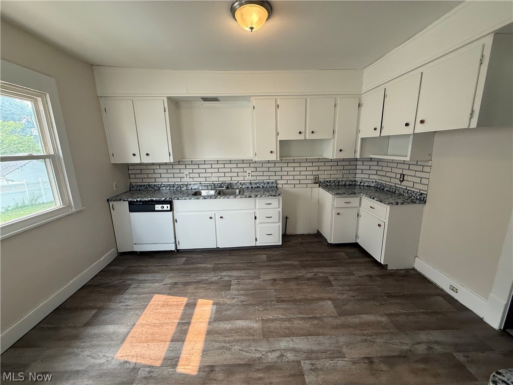 882 Redfern Avenue Akron OH 44314