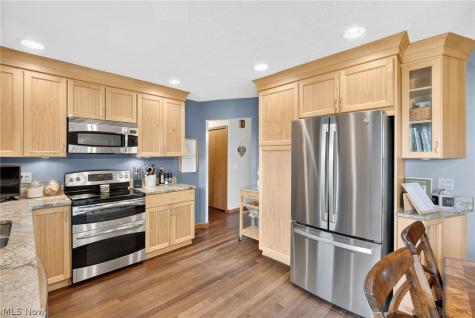 16761 Indian Hollow Road Grafton OH 44044