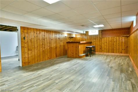 849 Brookfield Avenue Youngstown OH 44512