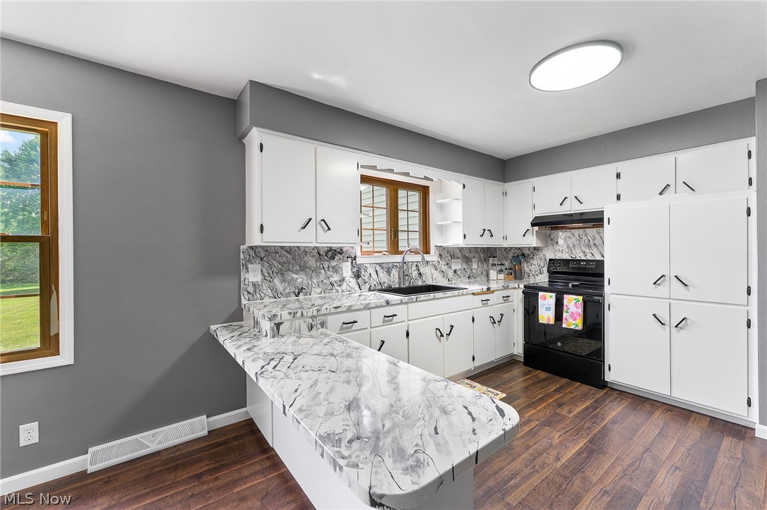 10393 Rapp Road New Middletown OH 44442