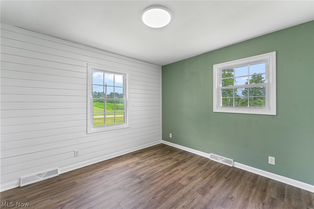 10393 Rapp Road New Middletown OH 44442