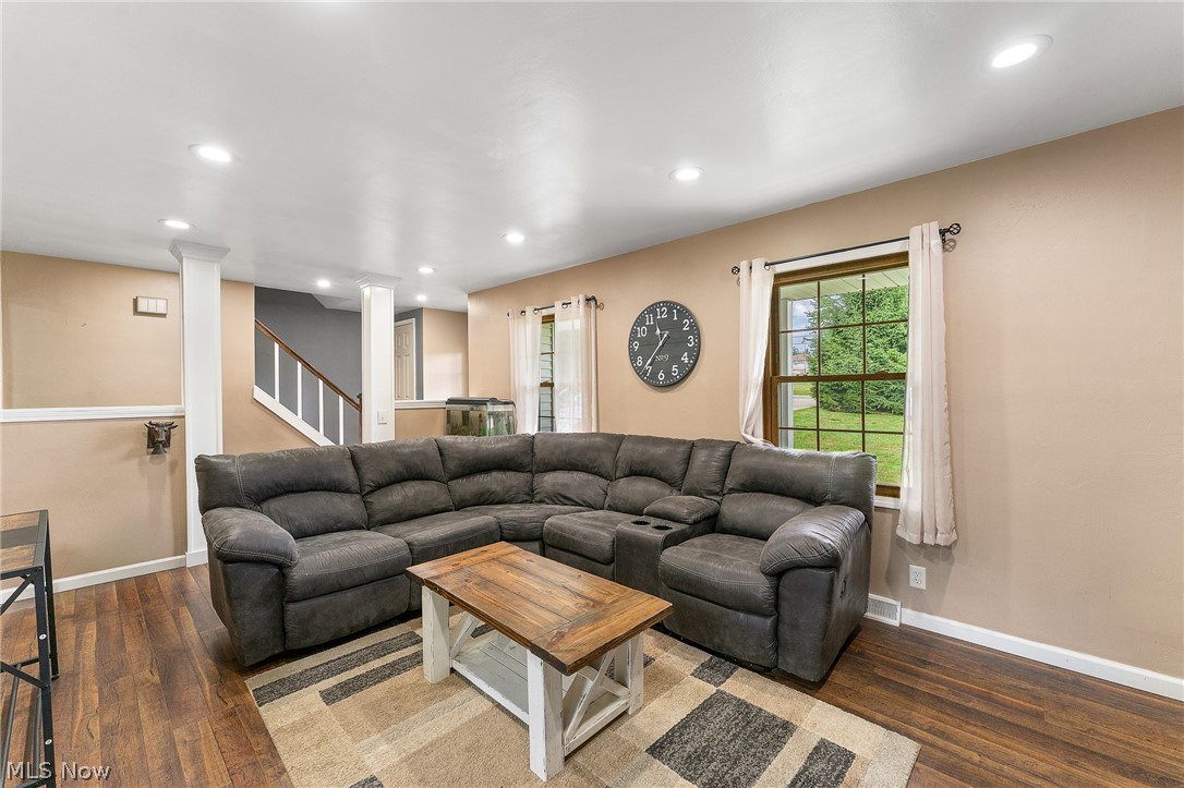 10393 Rapp Road New Middletown OH 44442