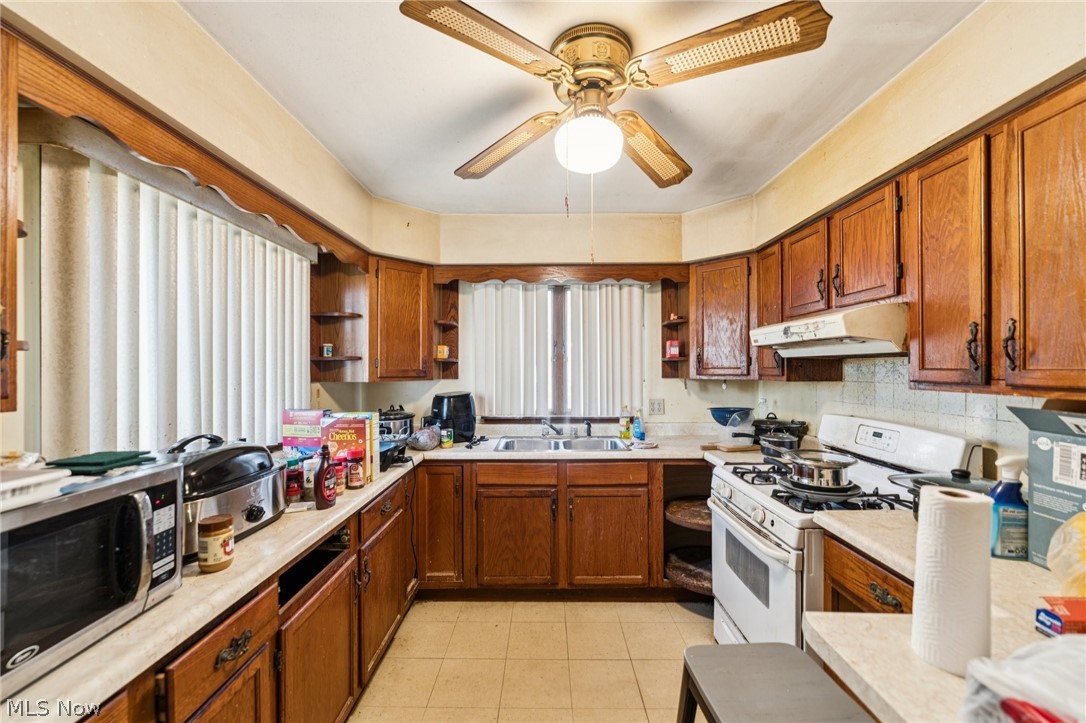 2726 Beck Street SE Warren OH 44484