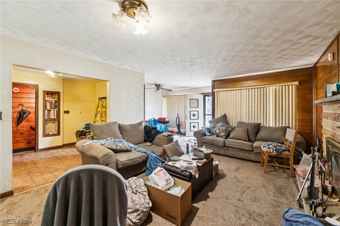 2726 Beck Street SE Warren OH 44484