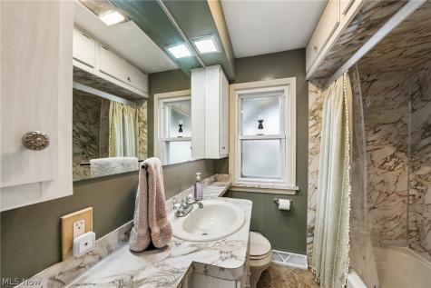 4319 Rockland Drive Brooklyn OH 44144
