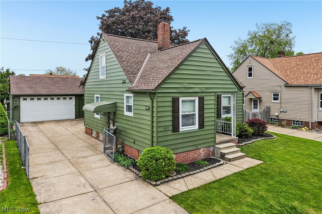 4319 Rockland Drive Brooklyn OH 44144