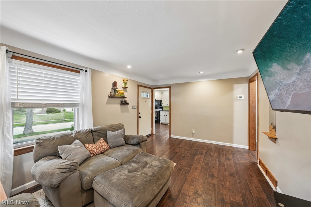 4319 Rockland Drive Brooklyn OH 44144