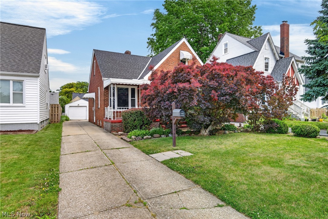 5814 Charles Avenue Parma OH 44129