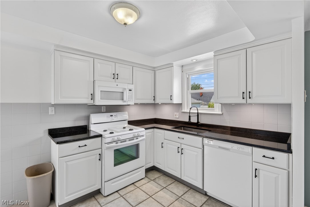 5814 Charles Avenue Parma OH 44129