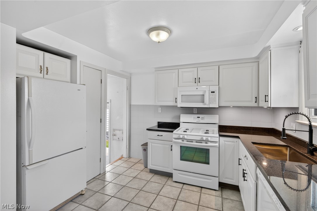 5814 Charles Avenue Parma OH 44129