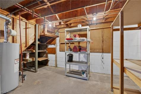 5814 Charles Avenue Parma OH 44129