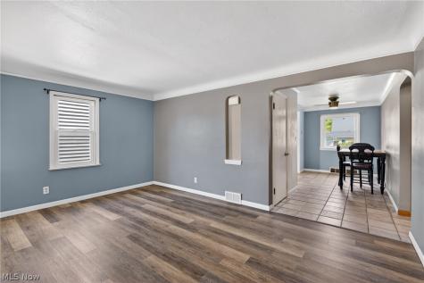 5814 Charles Avenue Parma OH 44129
