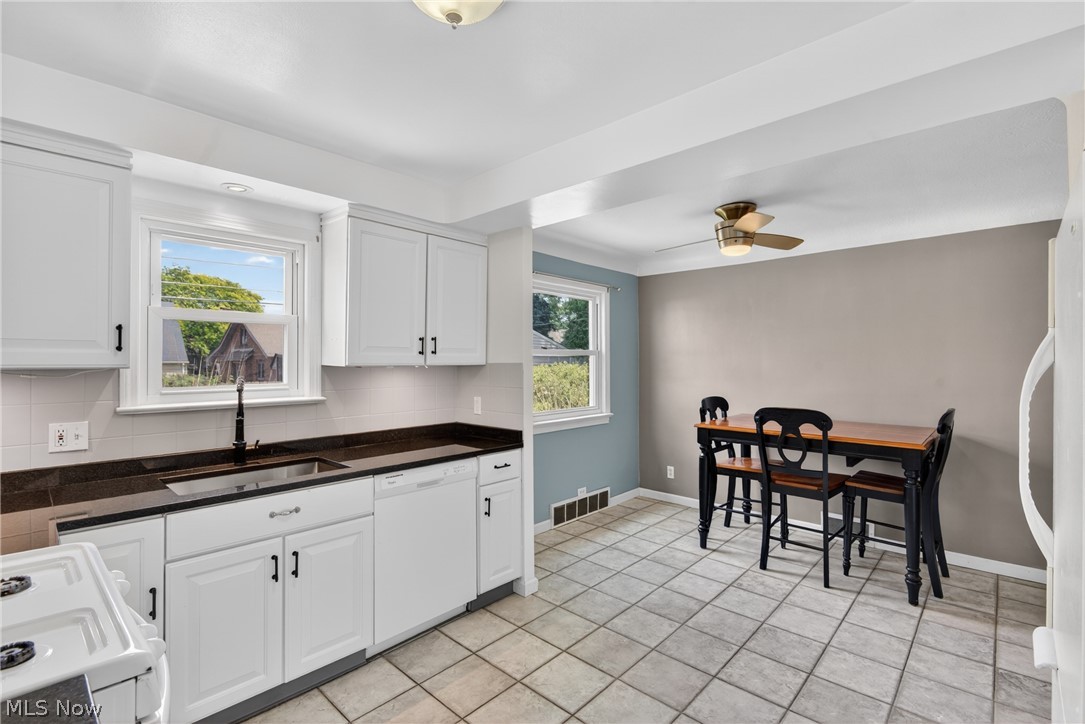 5814 Charles Avenue Parma OH 44129