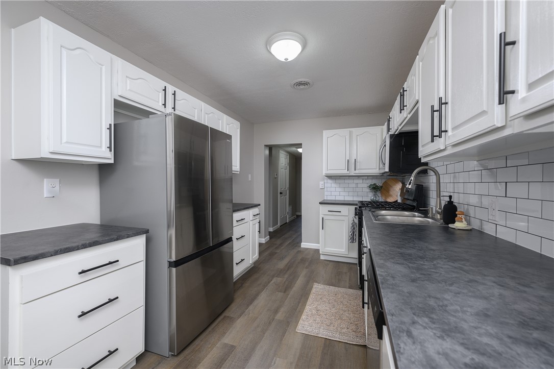 4636 Albert Avenue Norton OH 44203