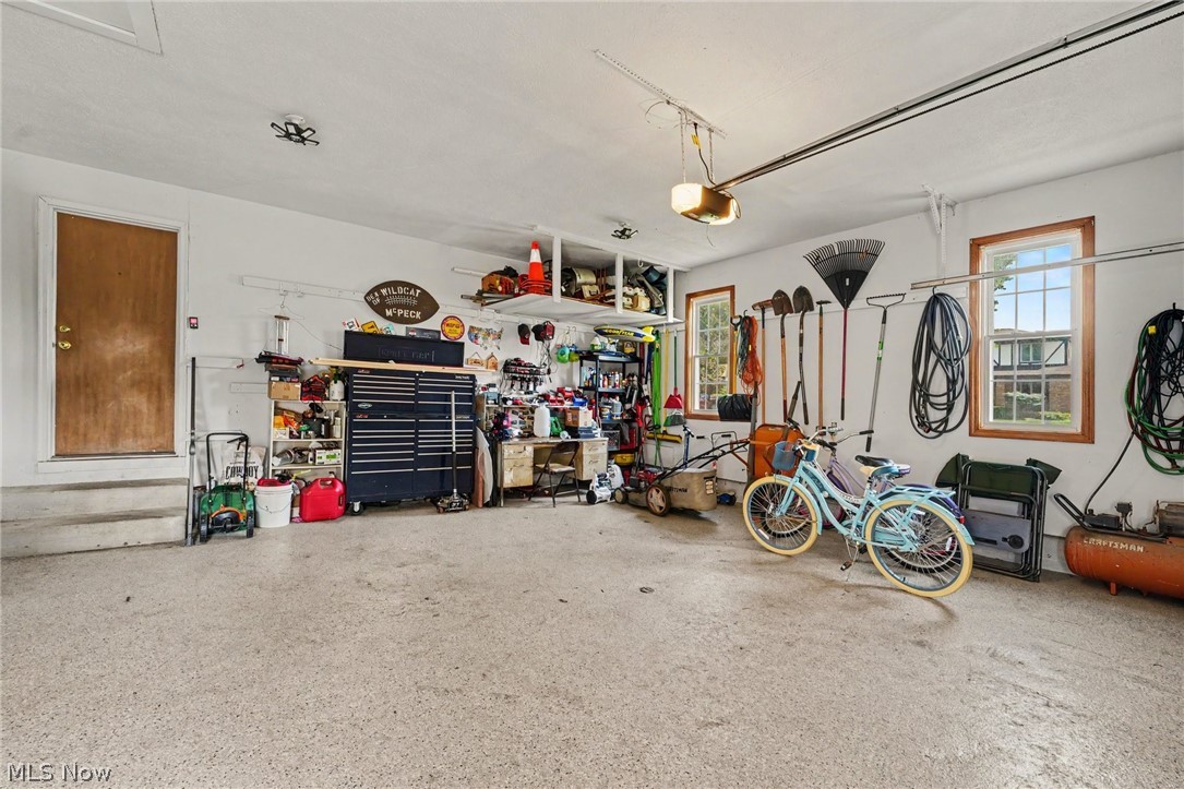 1907 Opal Street Louisville OH 44641