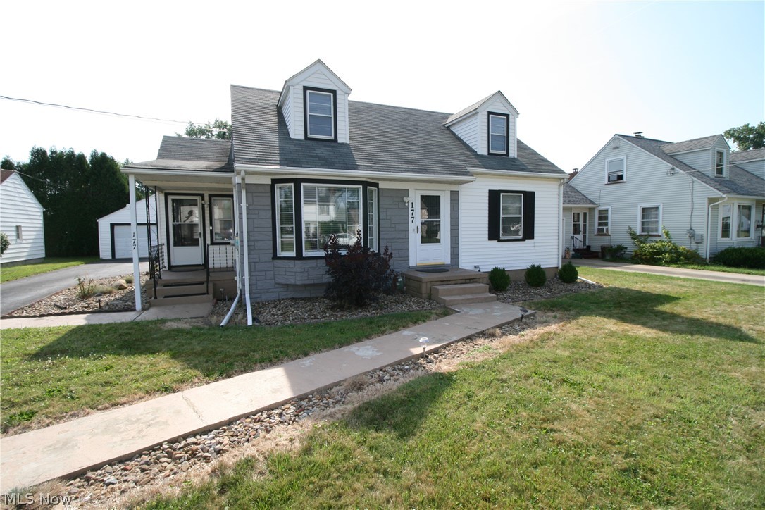 177 Willard Avenue SE Warren OH 44483