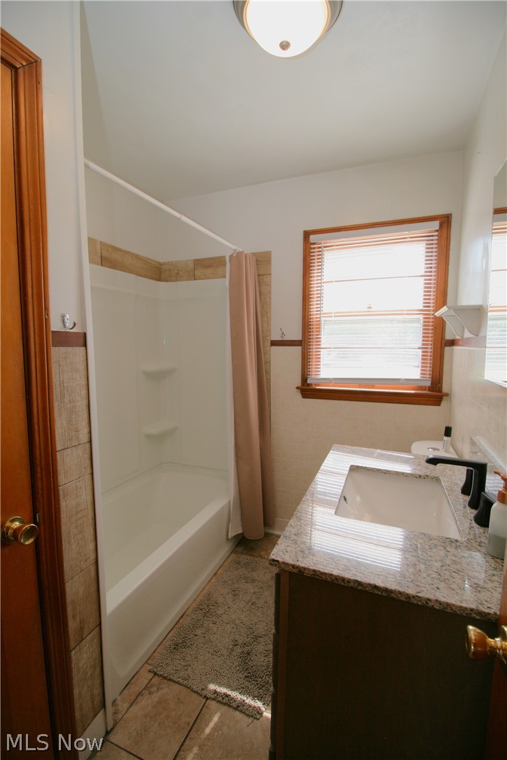 177 Willard Avenue SE Warren OH 44483