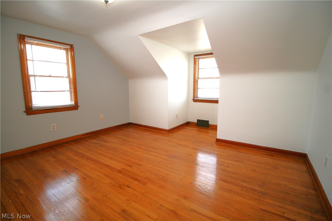 177 Willard Avenue SE Warren OH 44483