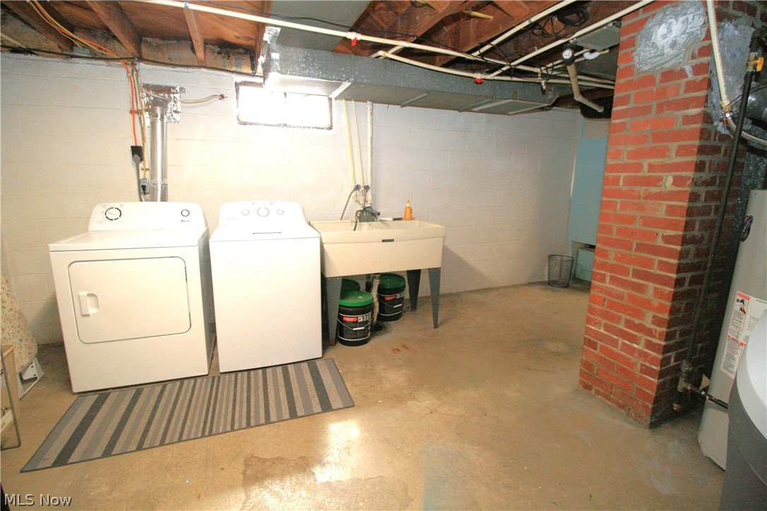 177 Willard Avenue SE Warren OH 44483