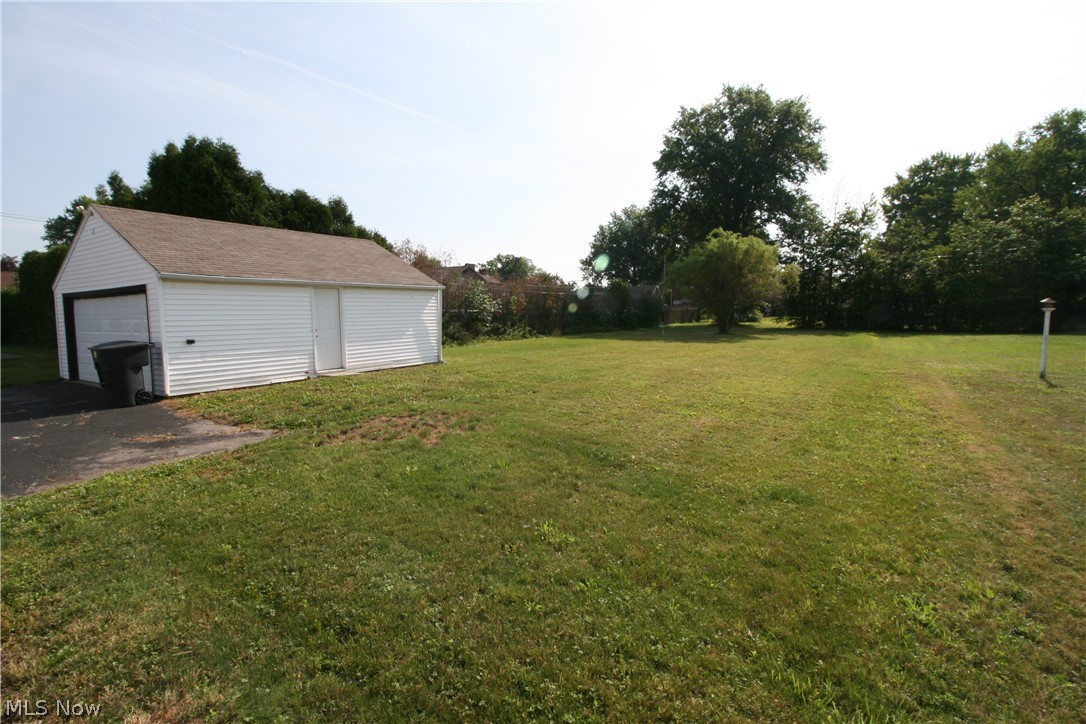 177 Willard Avenue SE Warren OH 44483
