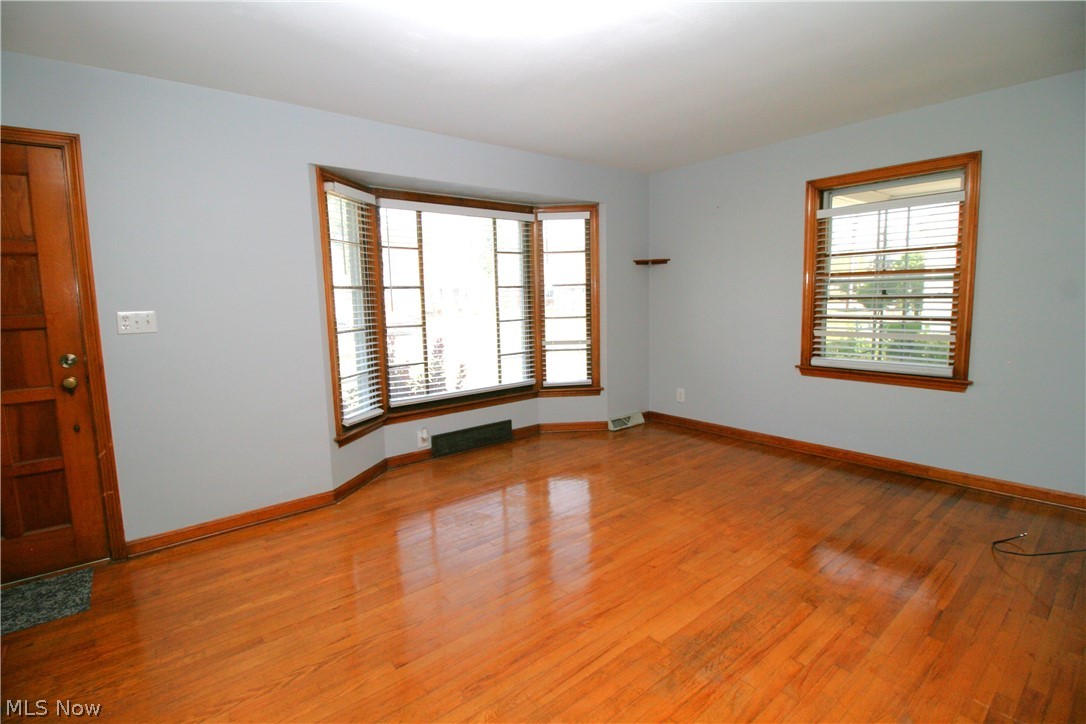 177 Willard Avenue SE Warren OH 44483