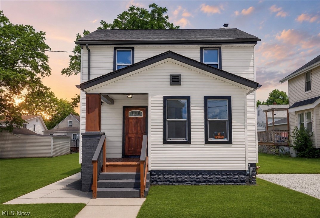 2615 Leland Avenue Akron OH 44312