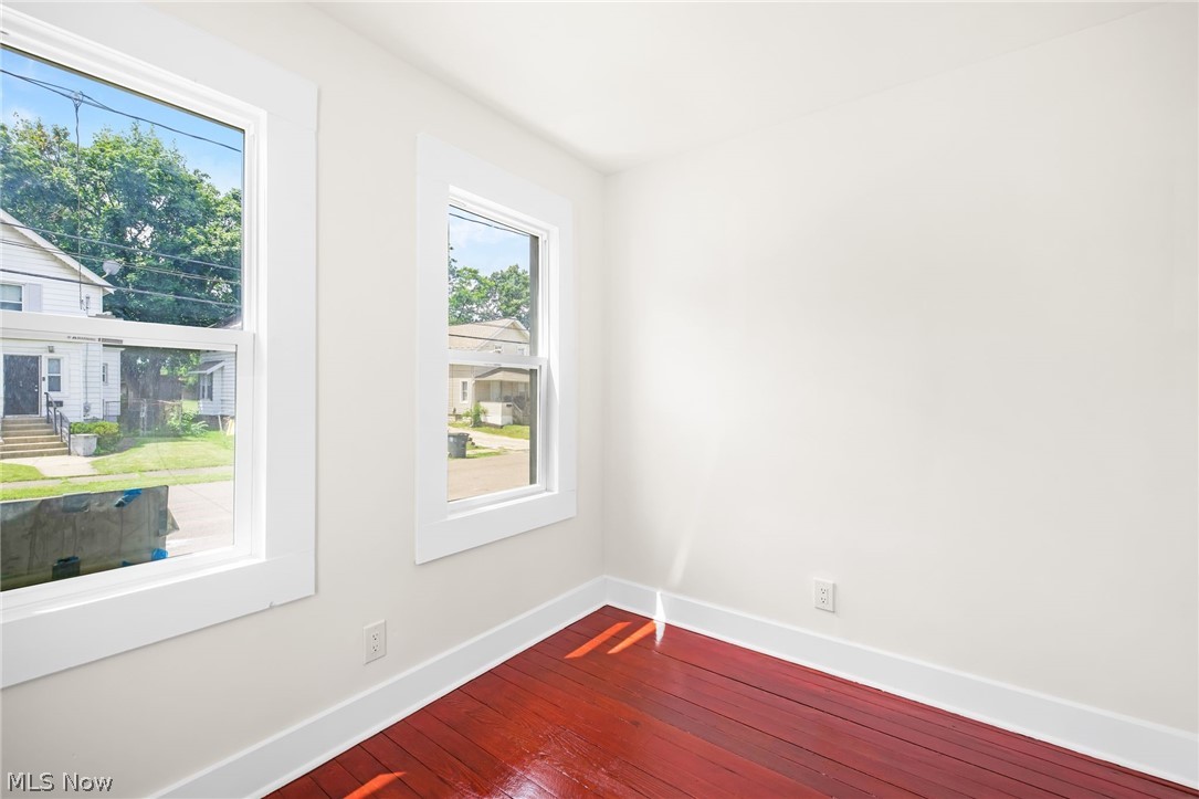 2615 Leland Avenue Akron OH 44312