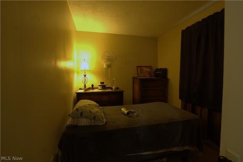 303 Van Street Barberton OH 44203