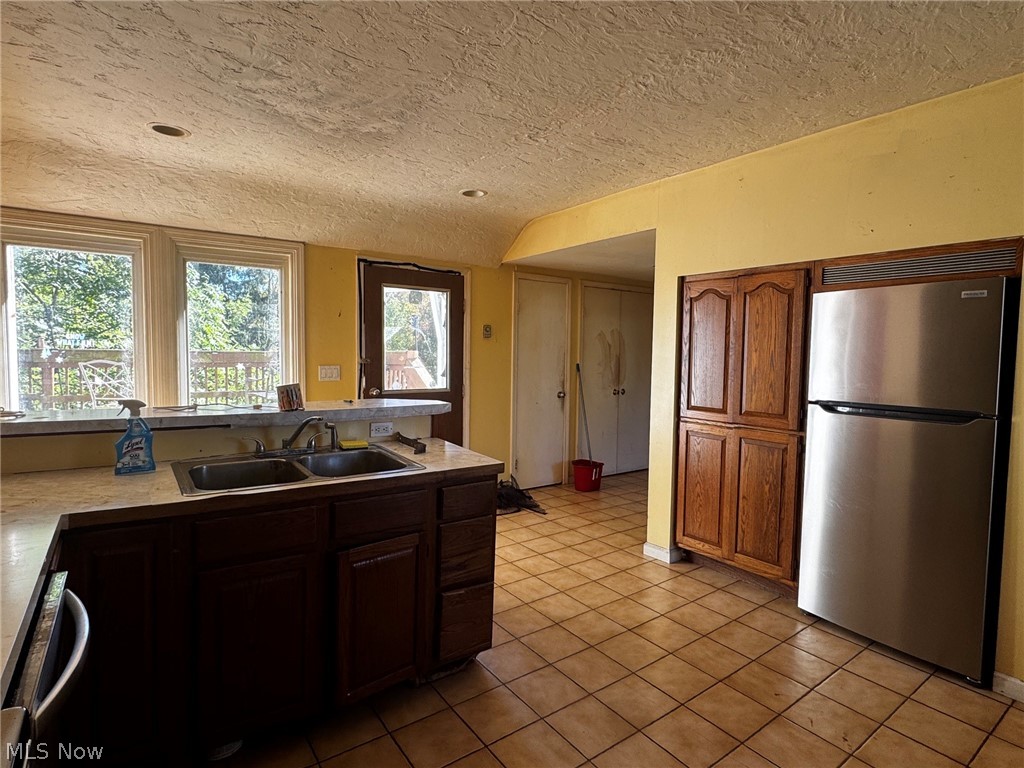 14872 Longview Drive Newbury OH 44065