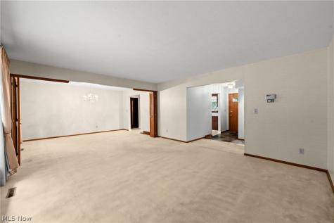 7833 Valley Villas Drive Parma OH 44130
