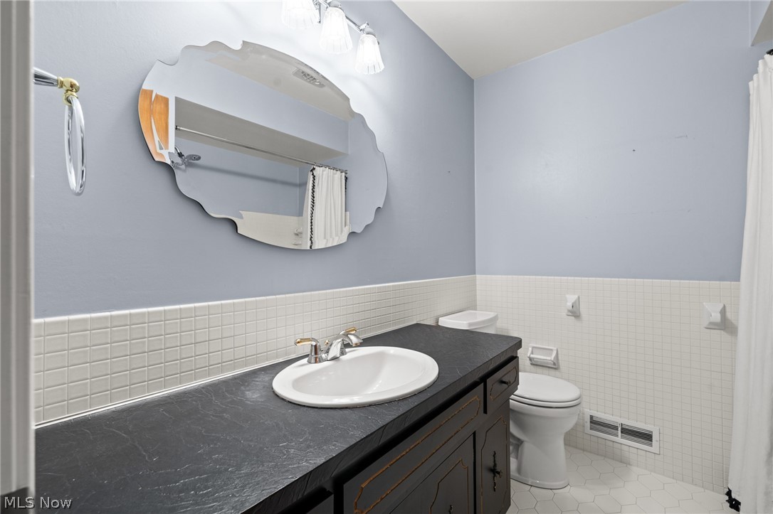 7833 Valley Villas Drive Parma OH 44130
