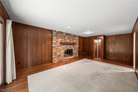 7833 Valley Villas Drive Parma OH 44130