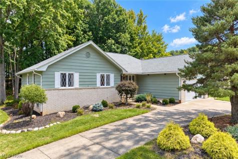 7833 Valley Villas Drive Parma OH 44130