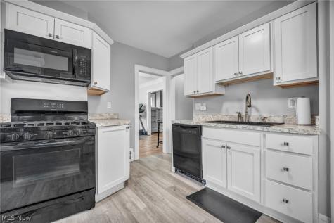 3321 Tullamore Road Cleveland Heights OH 44118