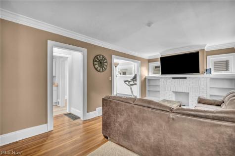 3321 Tullamore Road Cleveland Heights OH 44118