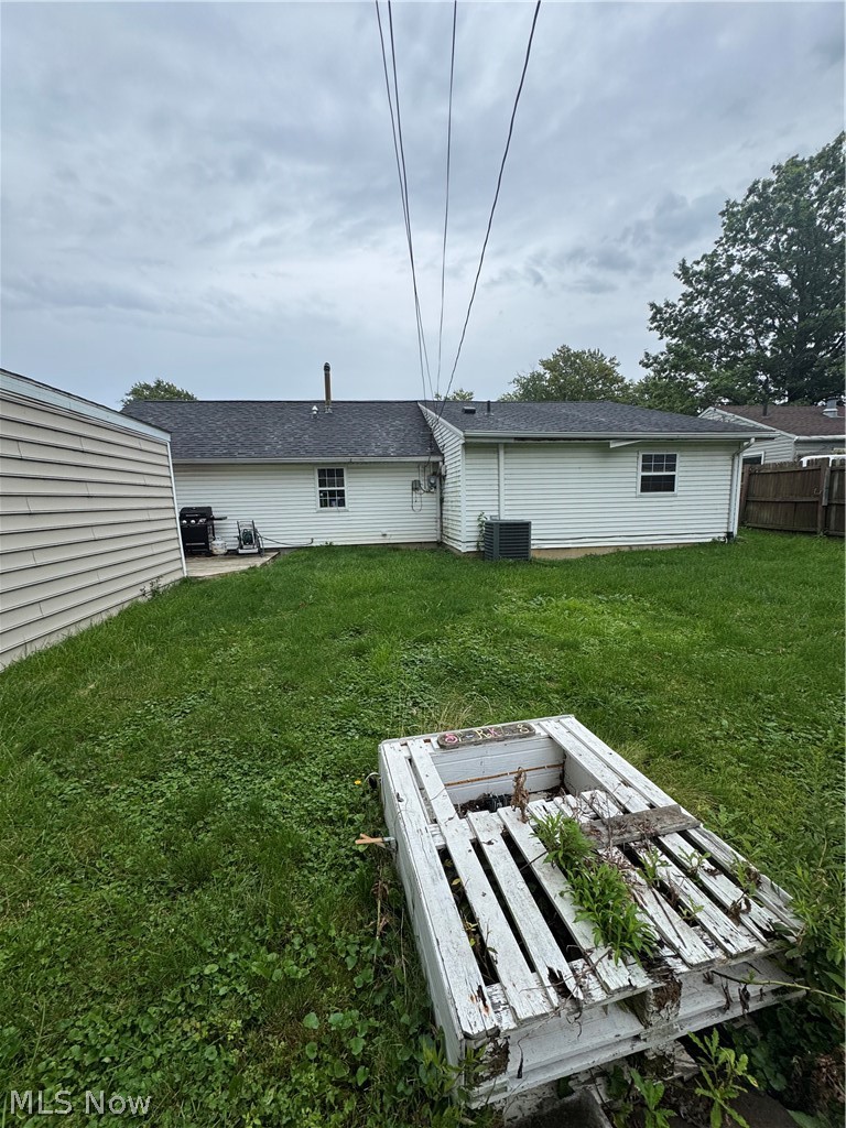 618 Idlewood Avenue Sheffield Lake OH 44054