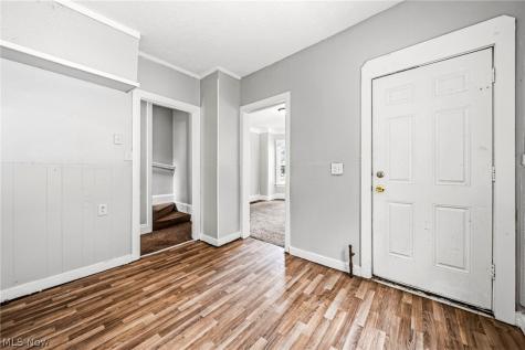 10929 Tacoma Avenue Cleveland OH 44108