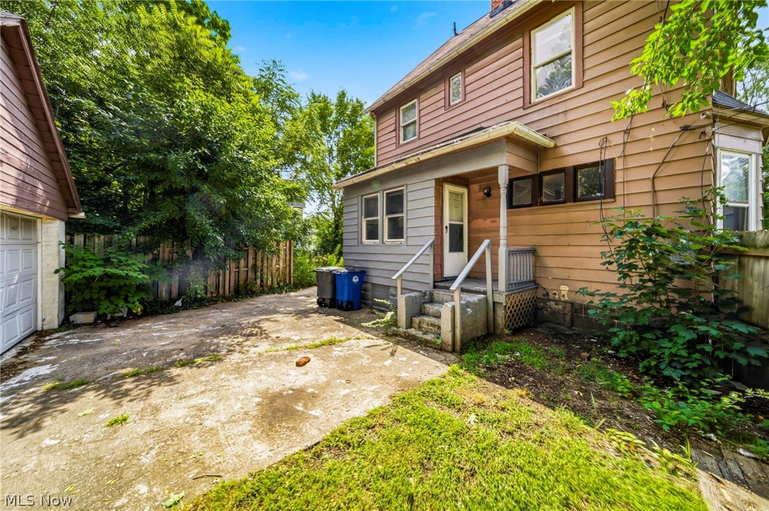 10929 Tacoma Avenue Cleveland OH 44108